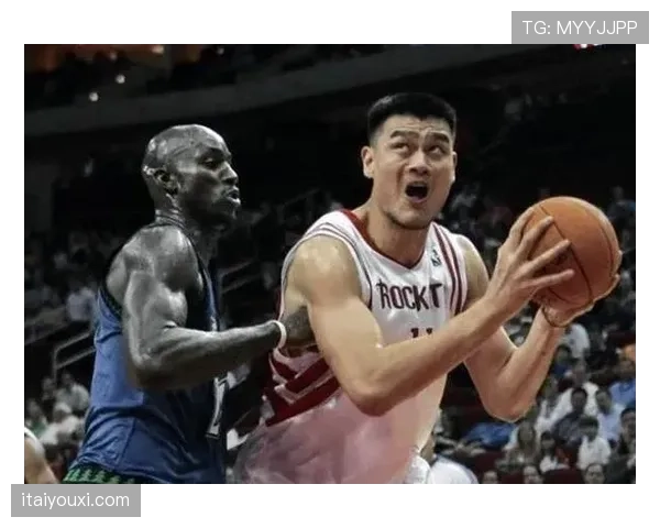 姚明退役后这身材管理也太真实了，当年NBA顶薪拿得值不值？